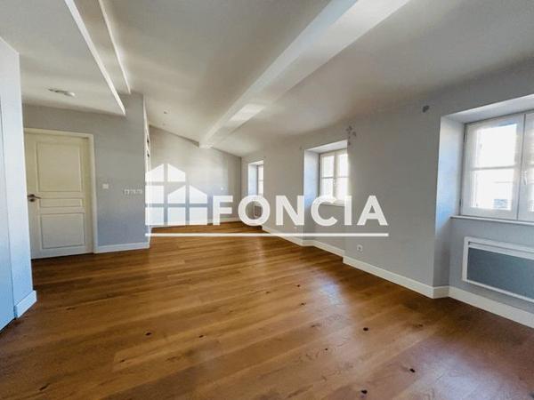 Location Studio 34.6 m² - Toulon 83000