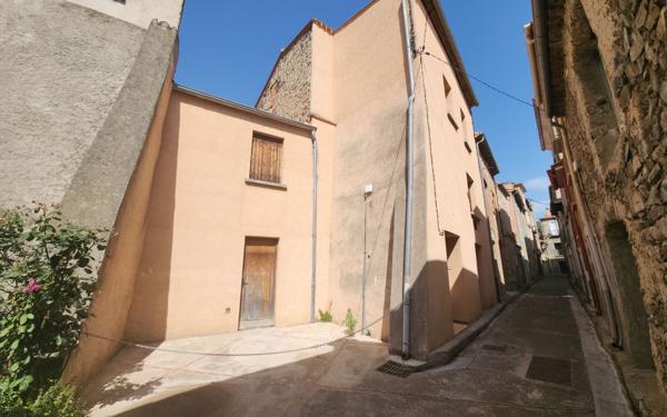 Maison à vendre    4 pièces •  Catllar