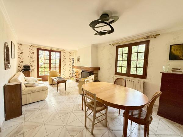 Houilles Maison 5 piéces, 3 chambres. 585 000 € - Référence  950