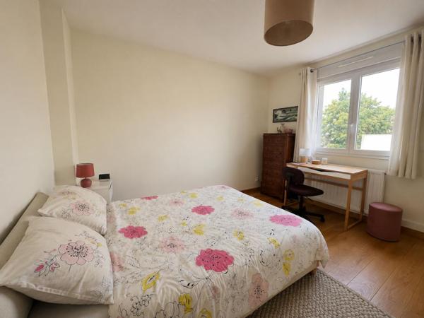 EXCLUSIVITÉ Maison récente 4 chambres à 5 min de la gare d 630 000 € - Référence  893