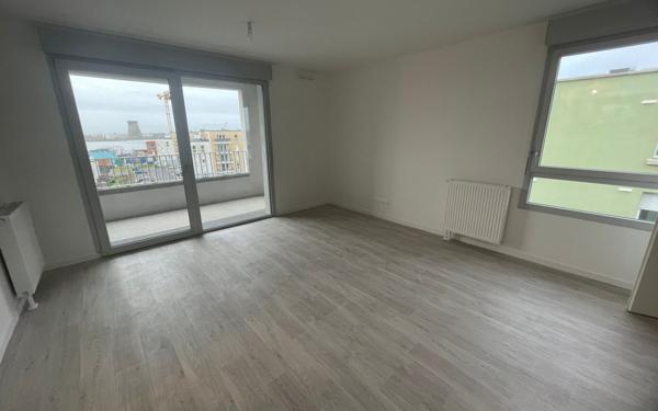 Appartement à louer    3 pièces • 61 m2 Colombelles