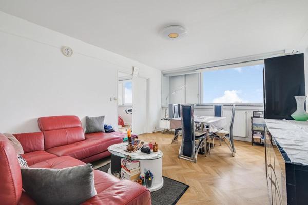 BAGNOLET - Appartement de type 4 pièce(s) 84 m²  avec vue exceptionnelle