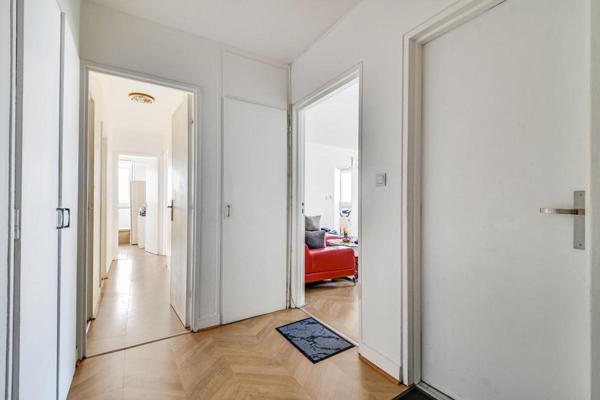 BAGNOLET - Appartement de type 4 pièce(s) 84 m²  avec vue exceptionnelle