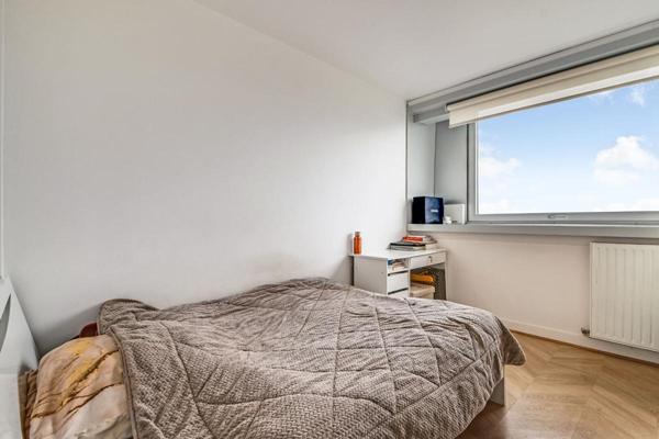 BAGNOLET - Appartement de type 4 pièce(s) 84 m²  avec vue exceptionnelle