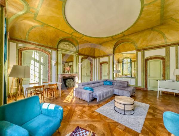 Château à ROYE (80700)