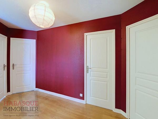 Maison 5 pièces à louer à Landerneau - Réf. 2369GLG , Landerneau