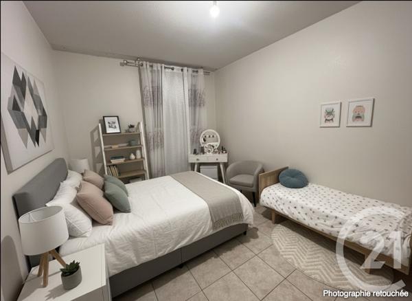 Appartement T3 à vendre  3 pièces - 75,62 m2 PORT DE BOUC - 13