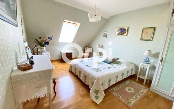 Maison à vendre    5 pièces • 185,92 m2 Guérande