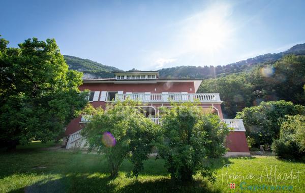 Propriété de Prestige – Vue Panoramique sur le Lac du Bourget
