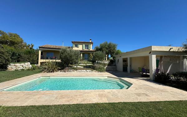 Maison à vendre    5 pièces • 159 m2 La Gaude