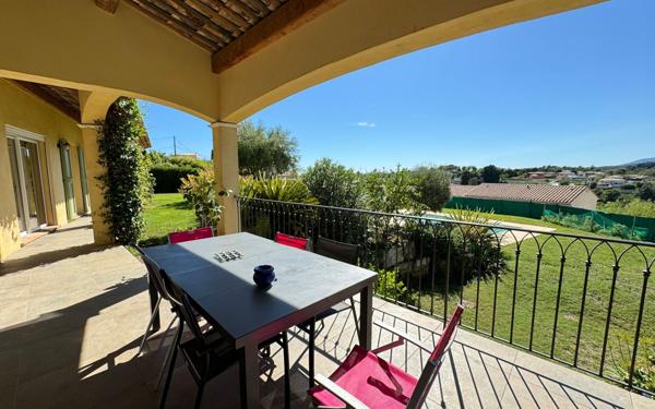 Maison à vendre    5 pièces • 159 m2 La Gaude