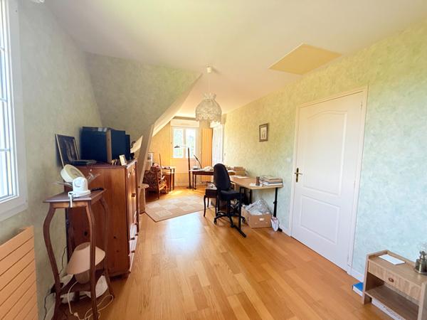 Superbe maison à la Meignanne, 8 pièces de 206 m2