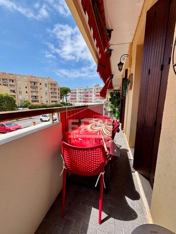 A VENDRE! Hippodrome grand 3 pièces parking et cave