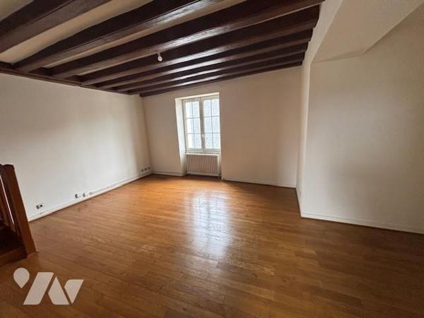 Duplex de charme avec parking – Angers Centre, proche Château