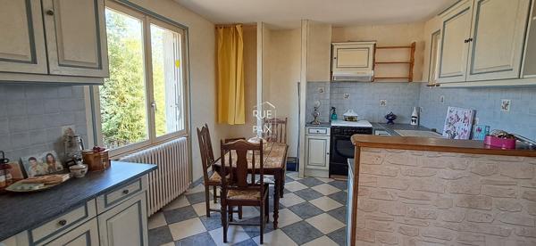 86140 LENCLOITRE Maison Lencloitre 5 pièce(s) 124.54 m2