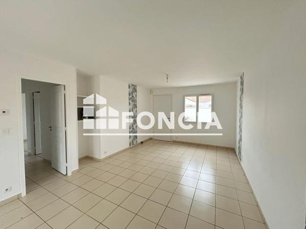 Location Maison 4 pièces 76.79 m² - Begrolles En Mauge 49122