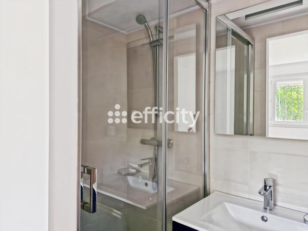 Maison 7 pièces - 120 m² Exclusivité efficity