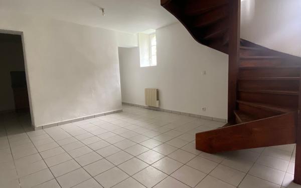 Appartement à vendre    3 pièces •  Orthez