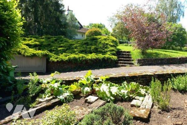 Belle demeure à 10 minutes en voiture de l'hôpital ou de l'université composée au rez-de-chauss...