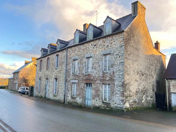 Maison à rénover 10 pièces UZEL (22)