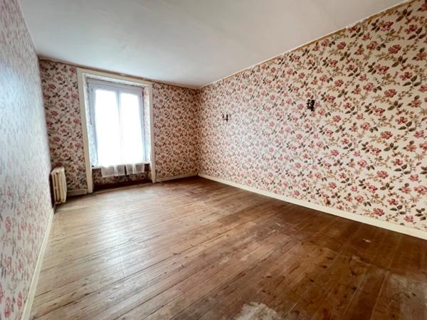 Maison à rénover 10 pièces UZEL (22)