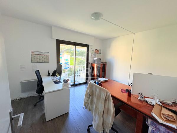 3 pièces 58m² parking et cave, Vence