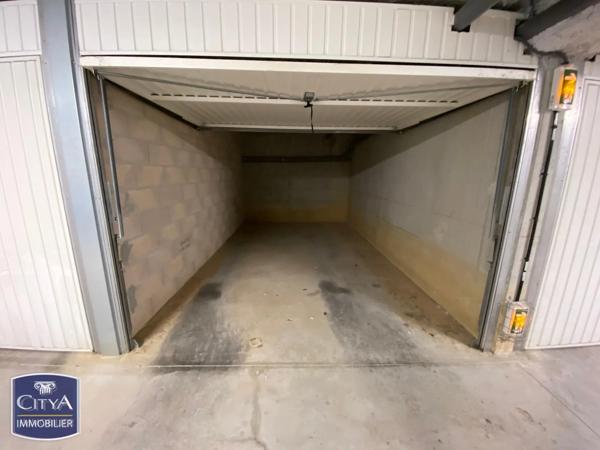 Appartement à vendre 4 pièces 85.6m² Toulon (83000)