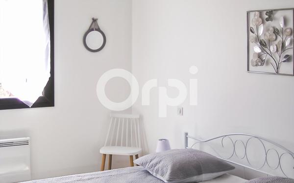 Maison à vendre    22 pièces •  Saint-Alban-Auriolles