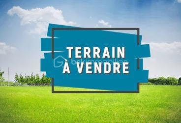 Terrain de 690 m²
