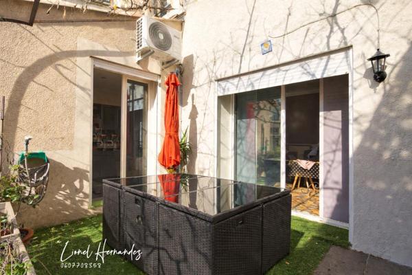 Alès centre - Maison de caractère rénovée de 157m² avec terrasse et jardin