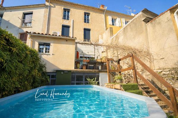 Alès centre - Maison de caractère rénovée de 157m² avec terrasse et jardin