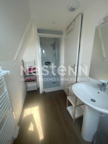 A LOUER - NAIZIN BOURG - APPARTEMENT DE TYPE 2