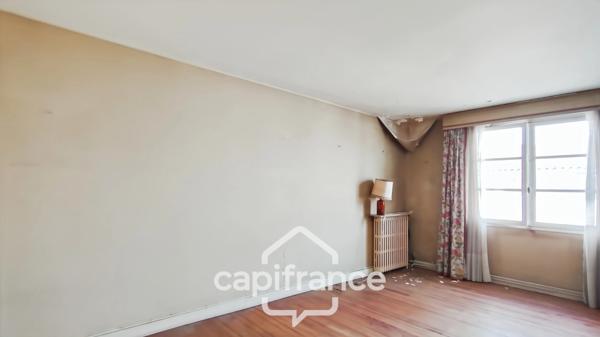 Immeuble à vendre SAINTE LIVRADE SUR LOT (47)