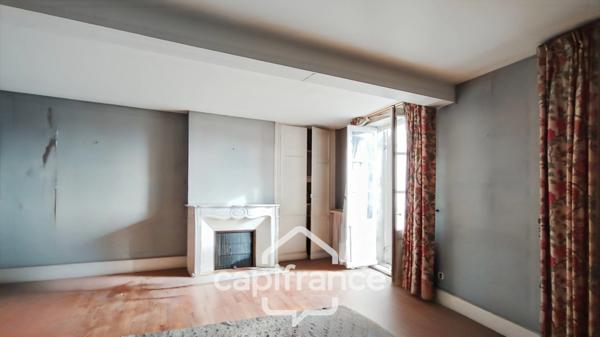 Immeuble à vendre SAINTE LIVRADE SUR LOT (47)