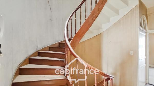 Immeuble à vendre SAINTE LIVRADE SUR LOT (47)