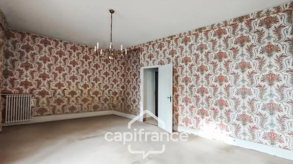 Immeuble à vendre SAINTE LIVRADE SUR LOT (47)