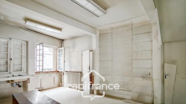 Immeuble à vendre SAINTE LIVRADE SUR LOT (47)