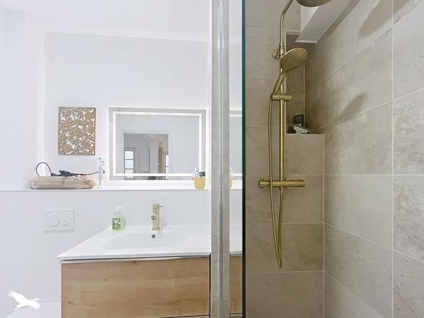 Appartement 270 000 € Montpellier 2 p 46 m² DPE C