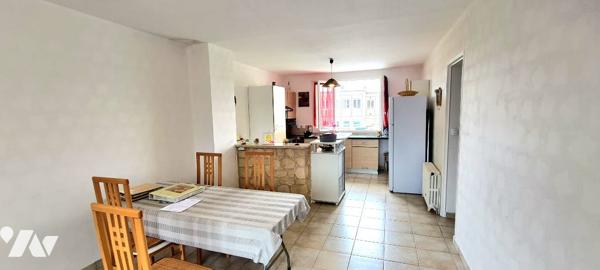 A 10 min à pied du centre-ville : maison individuelle à vendre Sablé-sur-Sarthe dans la Sarthe (72)