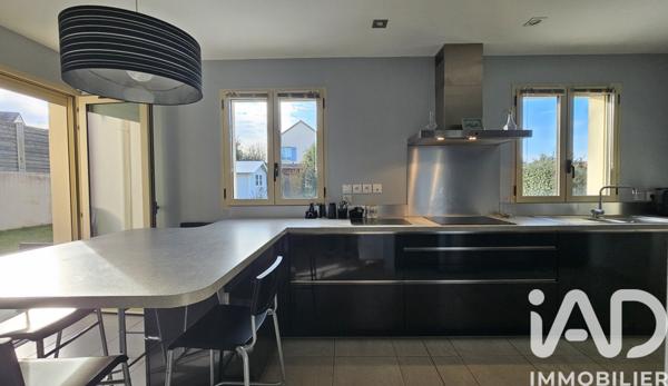 Maison à vendre 6 pièces 150 m² Morainvilliers