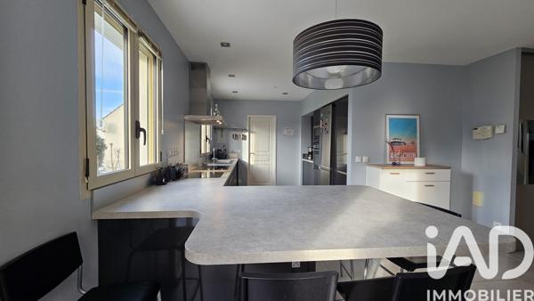 Maison à vendre 6 pièces 150 m² Morainvilliers