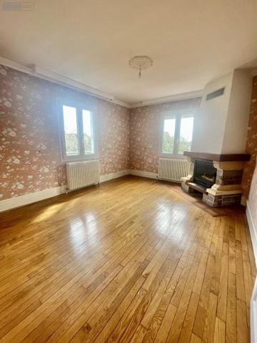 Maison à vendre à Saint-Germain-du-Bois en Saône-et-Loire (71330), ref :