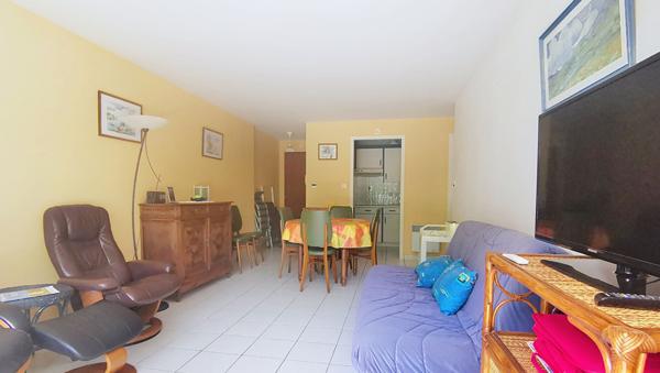 Appartement Les Sables D Olonne 2 pièces terrasse parking proche plage mer commerces