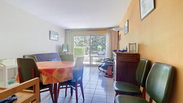 Appartement Les Sables D Olonne 2 pièces terrasse parking proche plage mer commerces