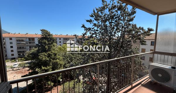À vendre Appartement 3 pièces 57.25 m² - Toulon 83000