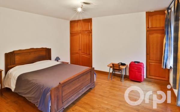 Maison à vendre    6 pièces •  Chaumont-en-Vexin