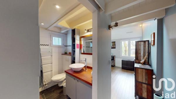 Maison 8 pièces de 232 m² à Pessac (33600)