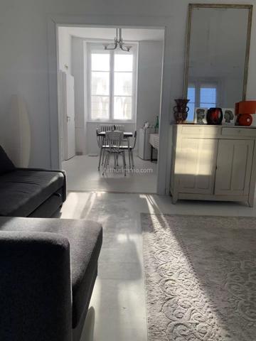 Vente Maison de village 18 pièces 384 m2 à Noyers