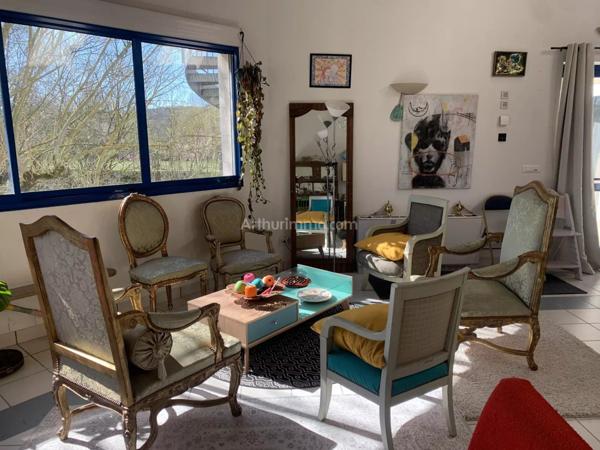 Vente Maison de village 18 pièces 384 m2 à Noyers