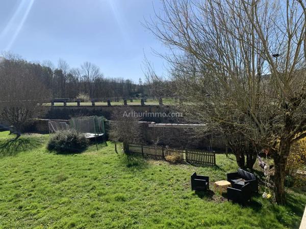 Vente Maison de village 18 pièces 384 m2 à Noyers